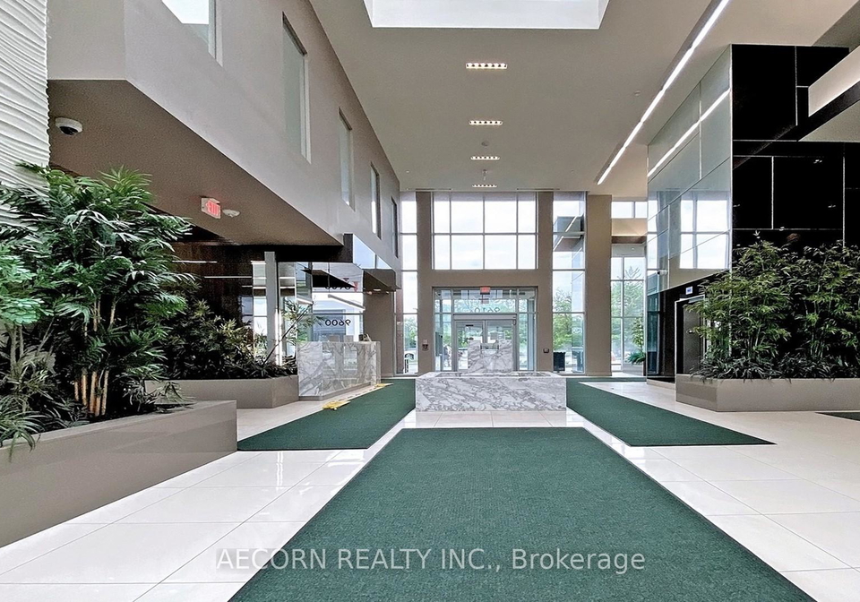 9600-yonge-street-richmond-hill-ontario-n12590926
