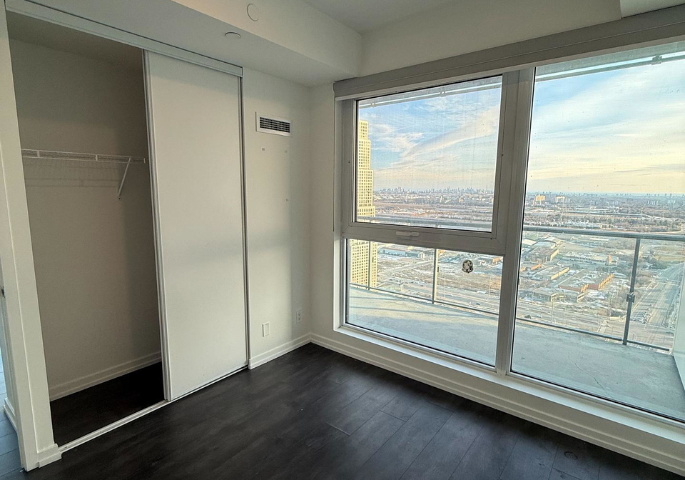 7890-jane-street-vaughan-ontario-n12592068