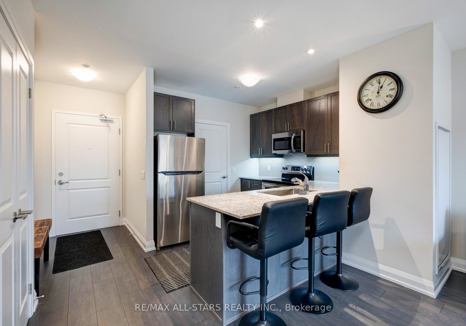 5917-main-street-whitchurch-stouffville-ontario-n12592468