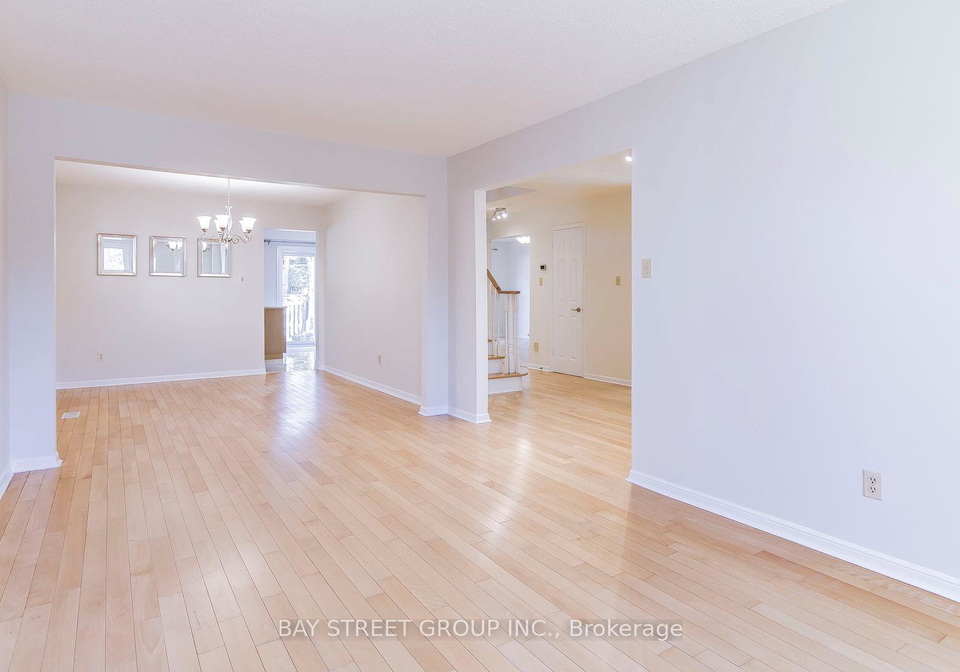 300-fincham-avenue-markham-ontario-n12592608