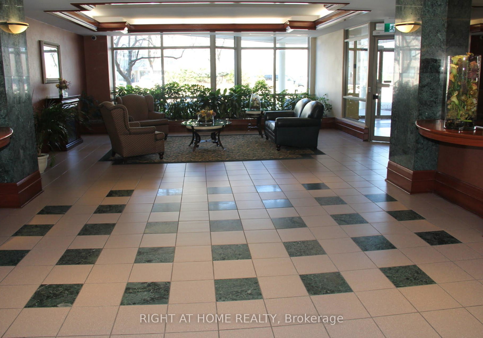 175-cedar-avenue-richmond-hill-ontario-n12593628