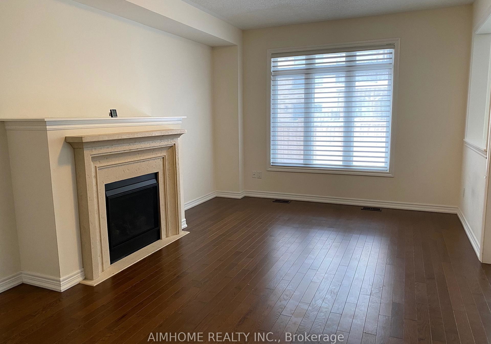 19-hancock-street-aurora-ontario-n12593740