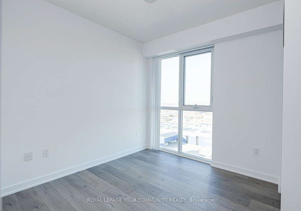 38-honeycrisp-crescent-vaughan-ontario-n12594056