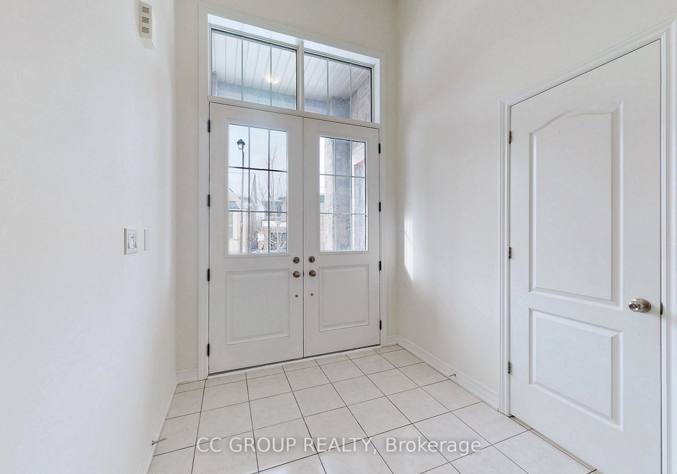 23-forest-edge-crescent-east-gwillimbury-ontario-n12595238