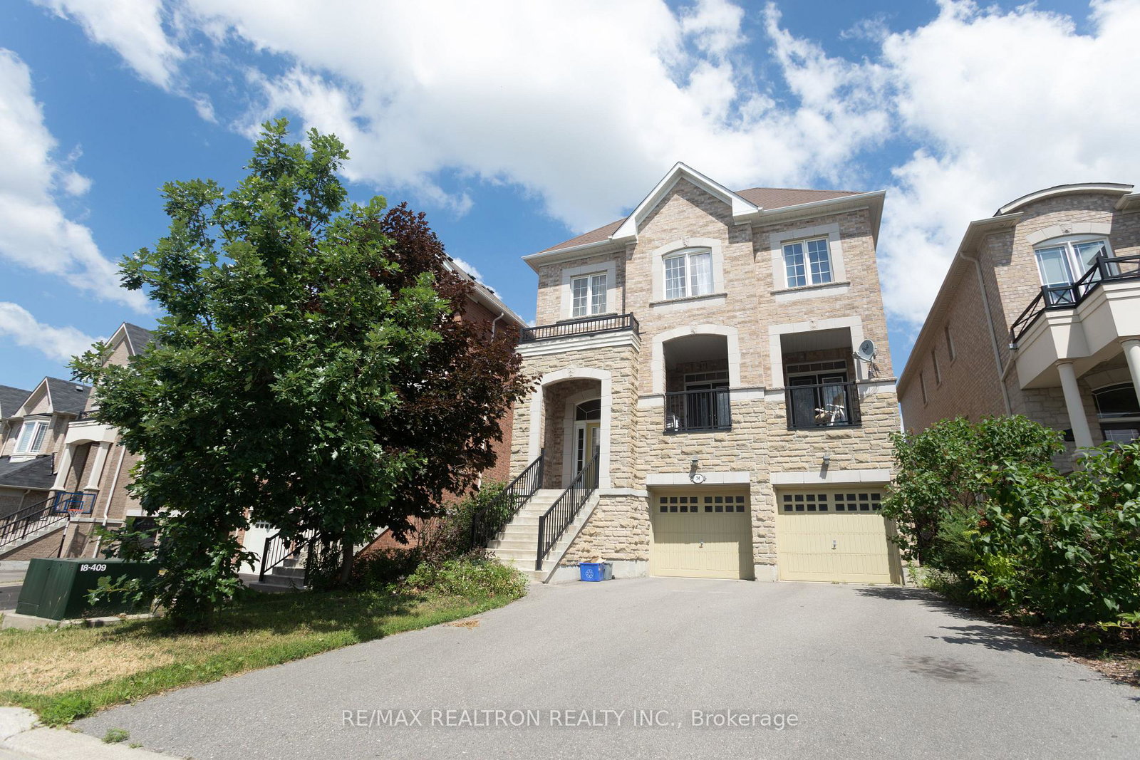 54-chayna-crescent-vaughan-ontario-n12596478
