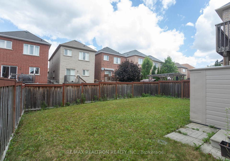 54-chayna-crescent-vaughan-ontario-n12596478