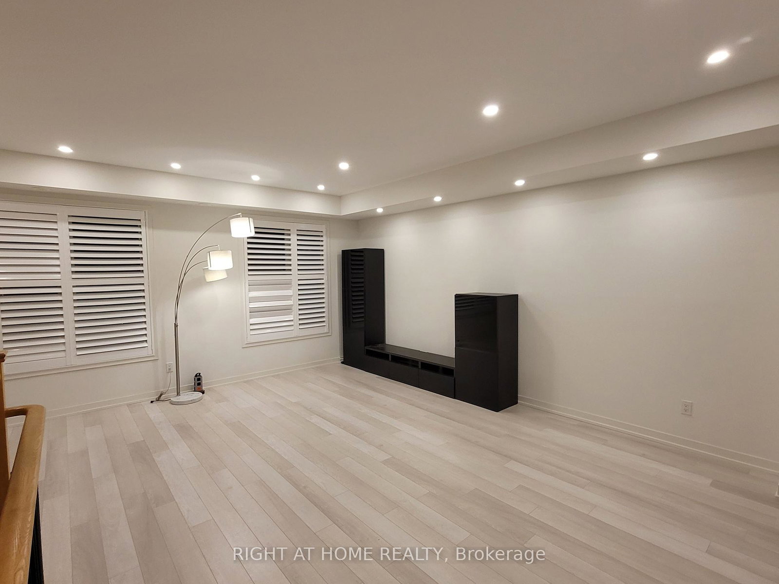 196-salterton-circle-vaughan-ontario-n12596556