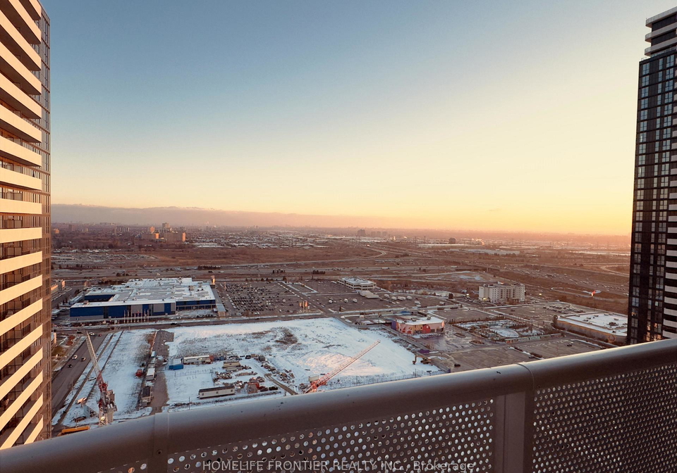 8-interchange-way-s-vaughan-ontario-n12597120