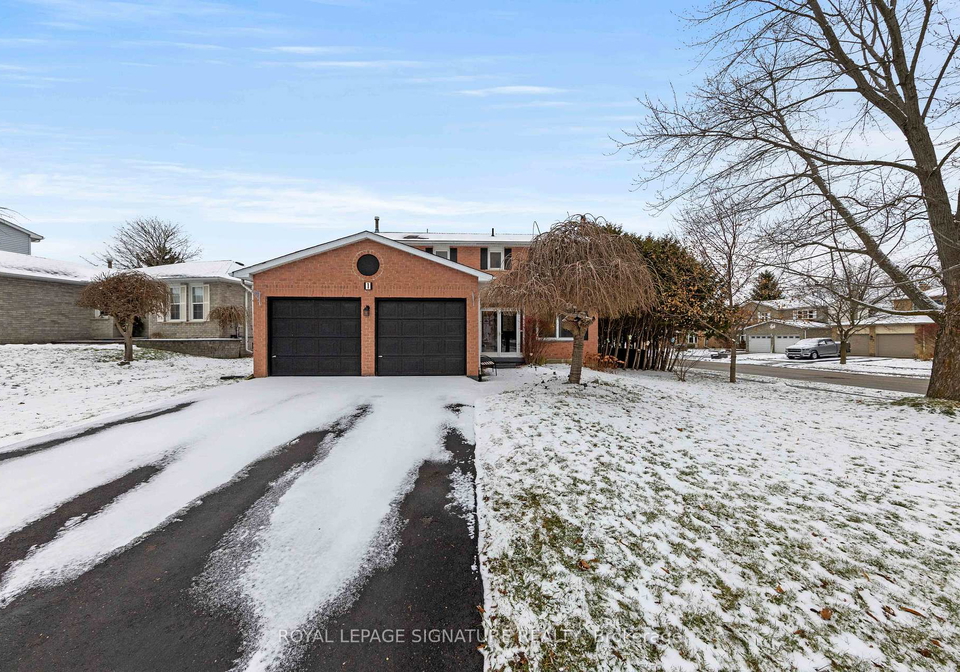 1-forrestwood-crescent-s-east-gwillimbury-ontario-n12597416