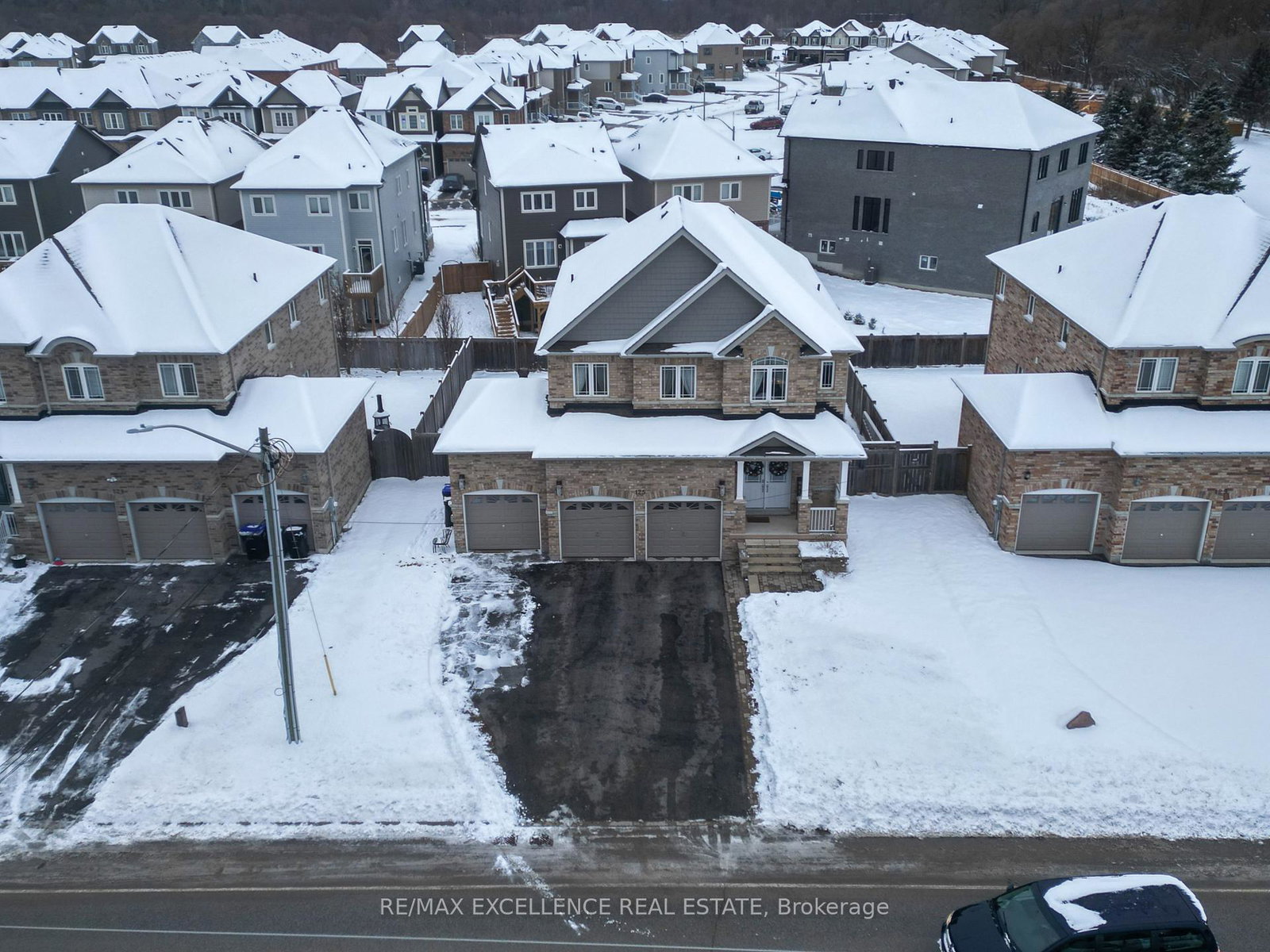 125-centre-street-essa-ontario-n12597764