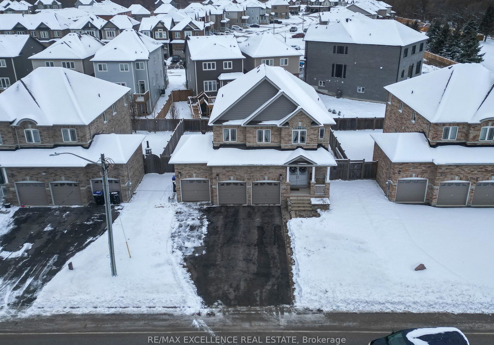 125-centre-street-essa-ontario-n12597764