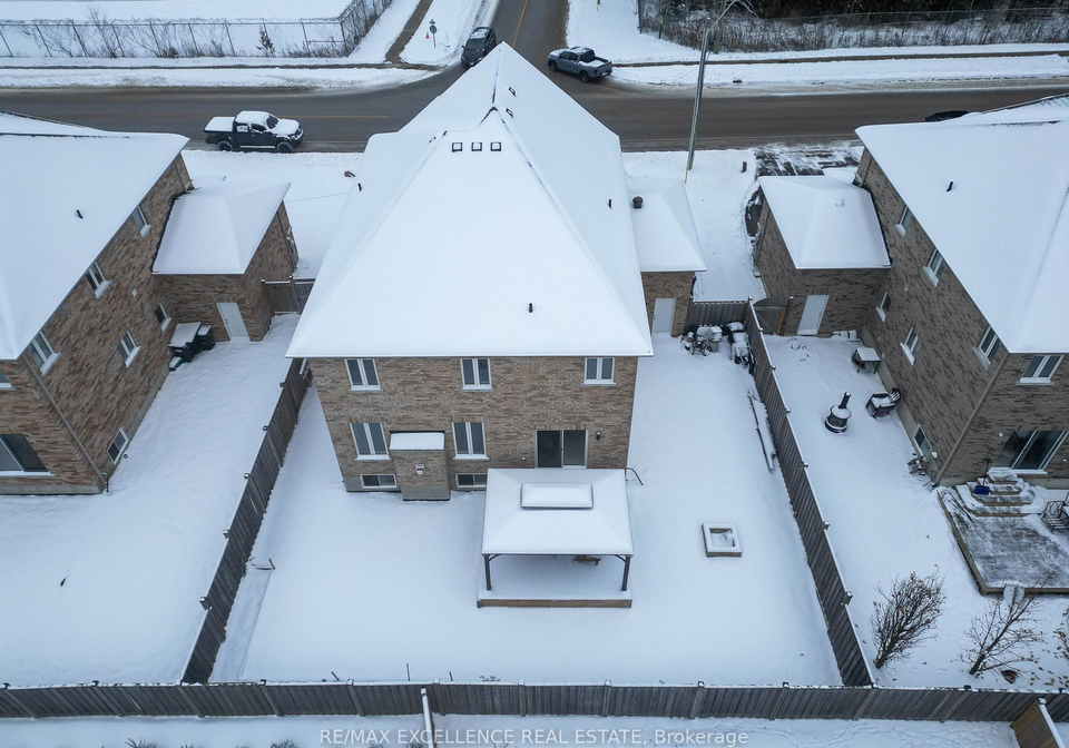 125-centre-street-essa-ontario-n12597764
