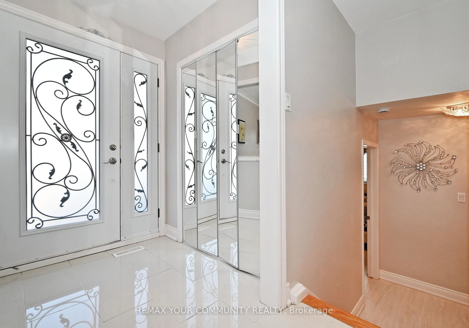 26-kemano-road-aurora-ontario-n12597974