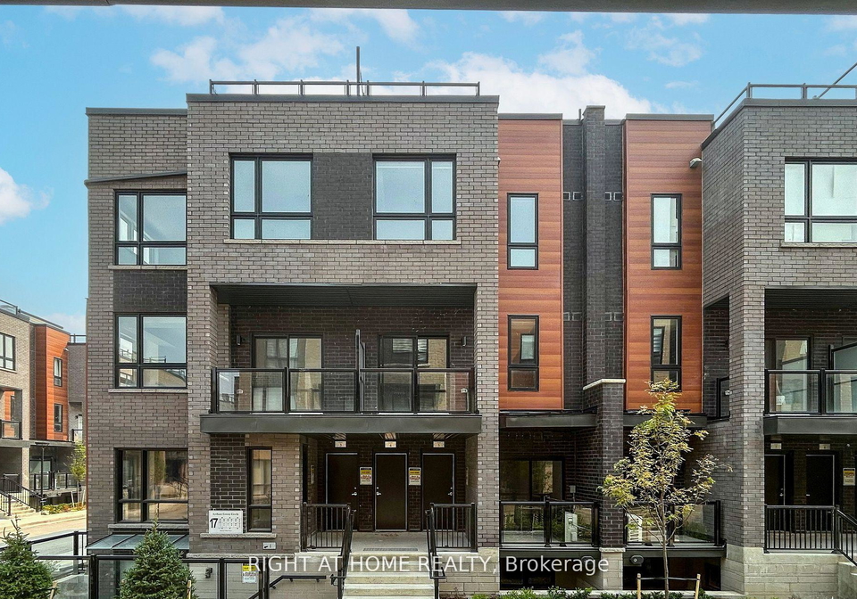 17-lytham-green-circle-newmarket-ontario-n12597976