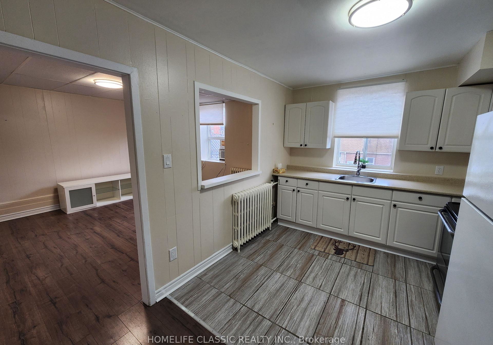 5-main-street-s-uxbridge-ontario-n12598198