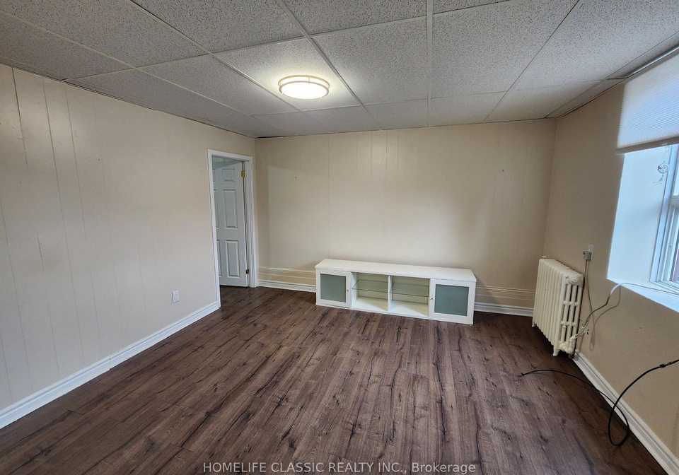 5-main-street-s-uxbridge-ontario-n12598198