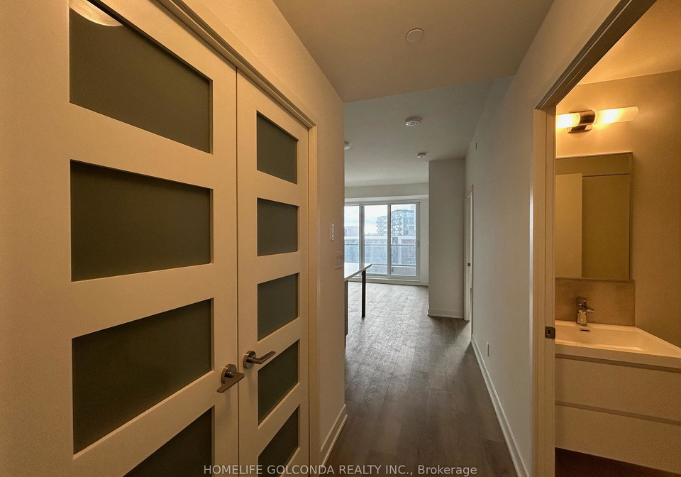 292-verdale-crossing-markham-ontario-n12598216