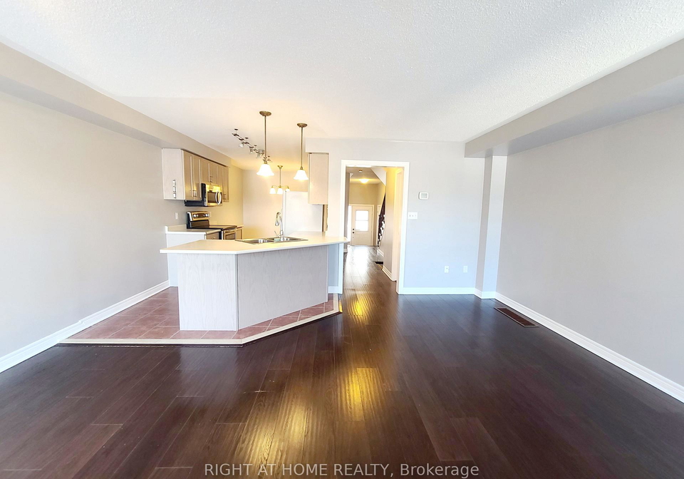 99-snedden-avenue-aurora-ontario-n12598282