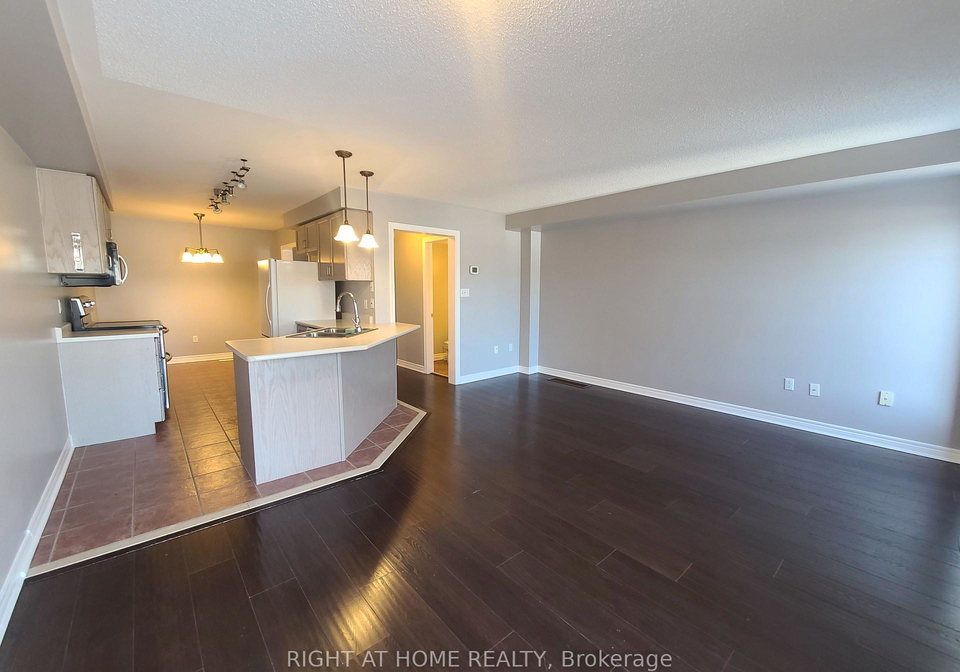 99-snedden-avenue-aurora-ontario-n12598282