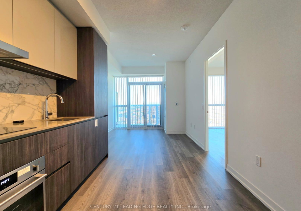 8-interchange-way-vaughan-ontario-n12598772