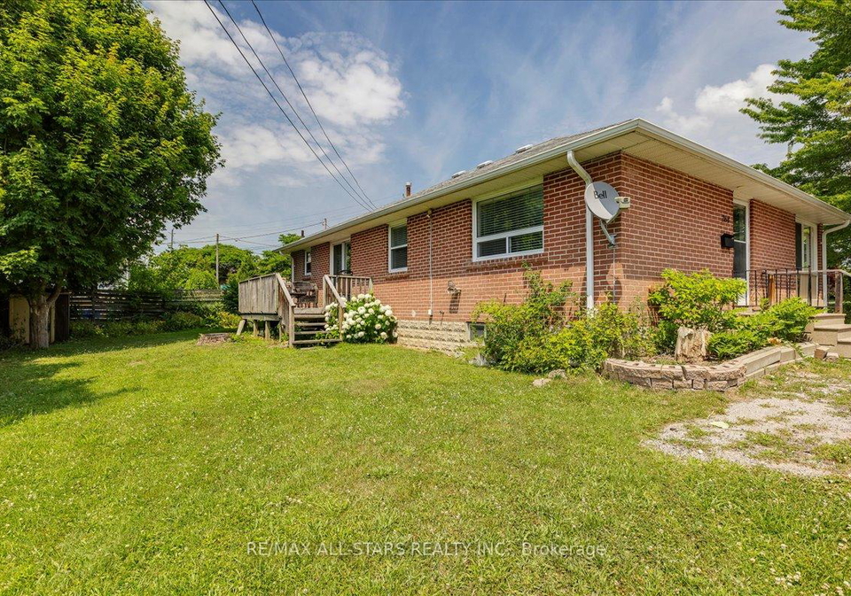 84-metro-road-n-georgina-ontario-n12600242