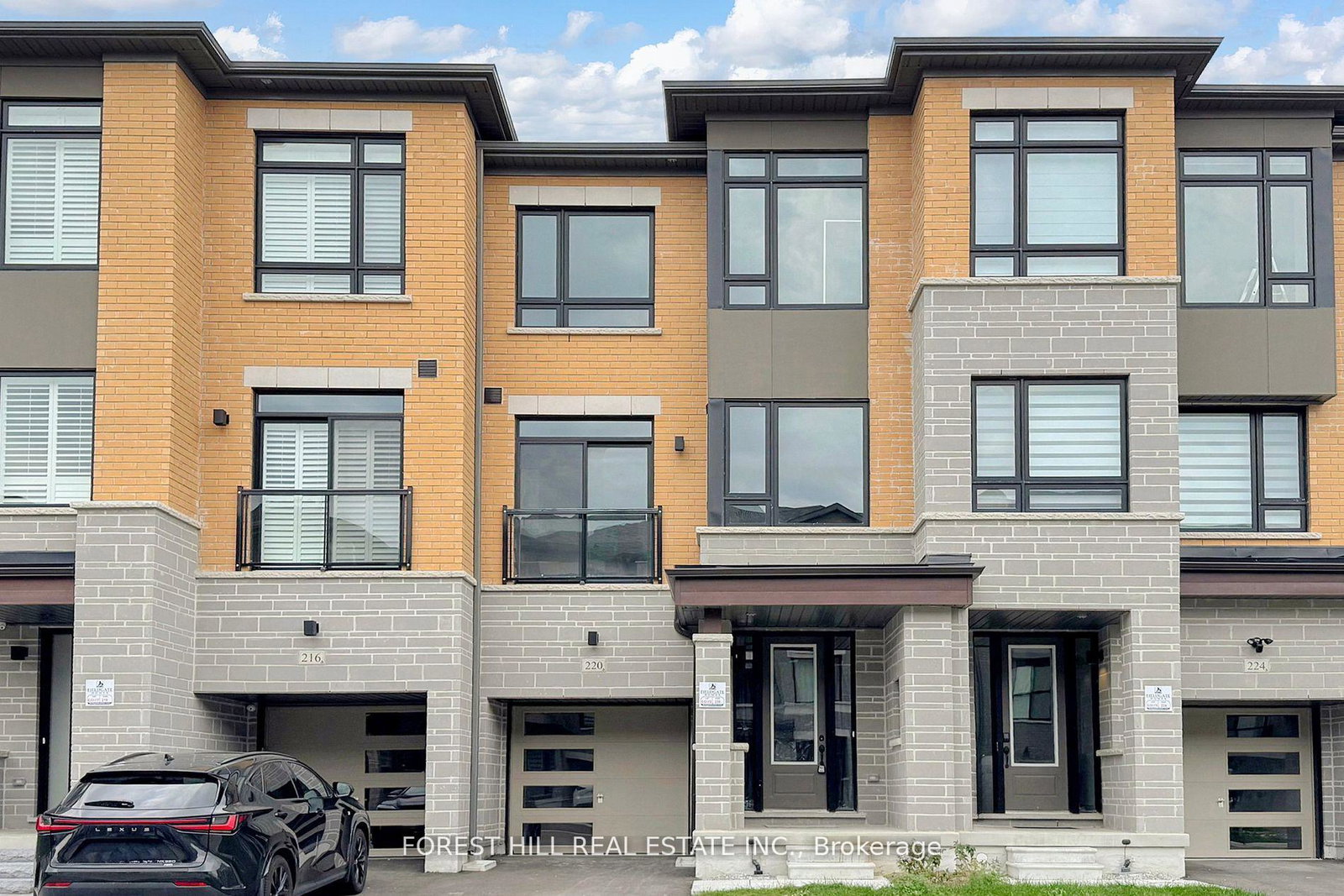 220-tennant-circle-vaughan-ontario-n12601828