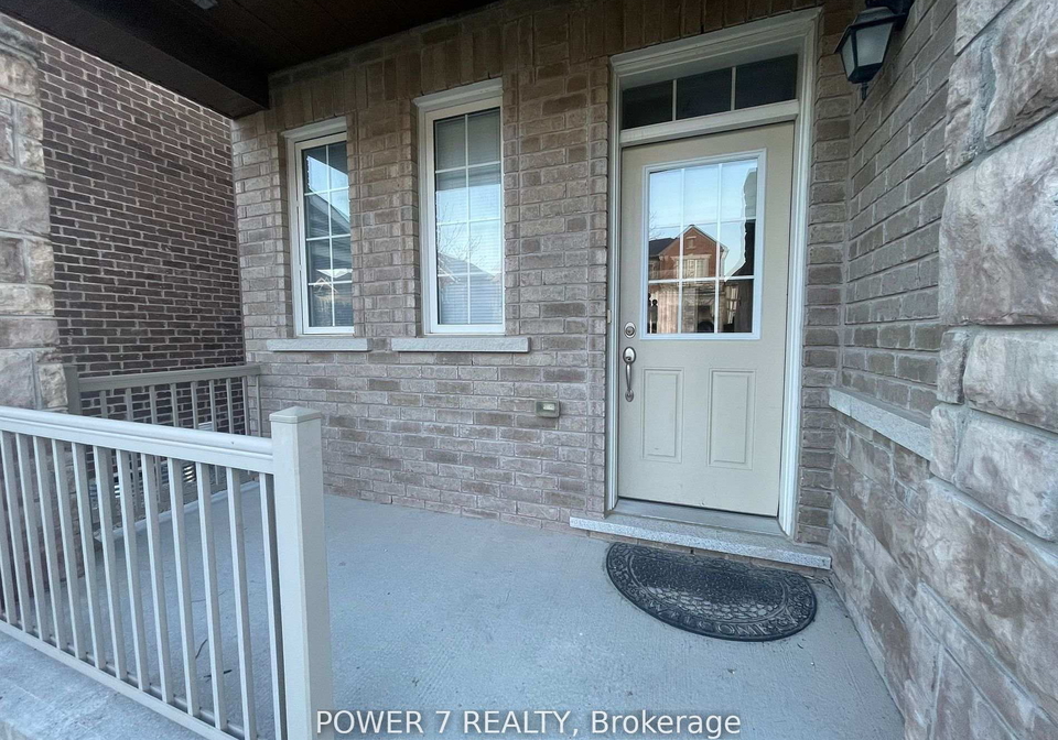 123-major-crescent-aurora-ontario-n12602038