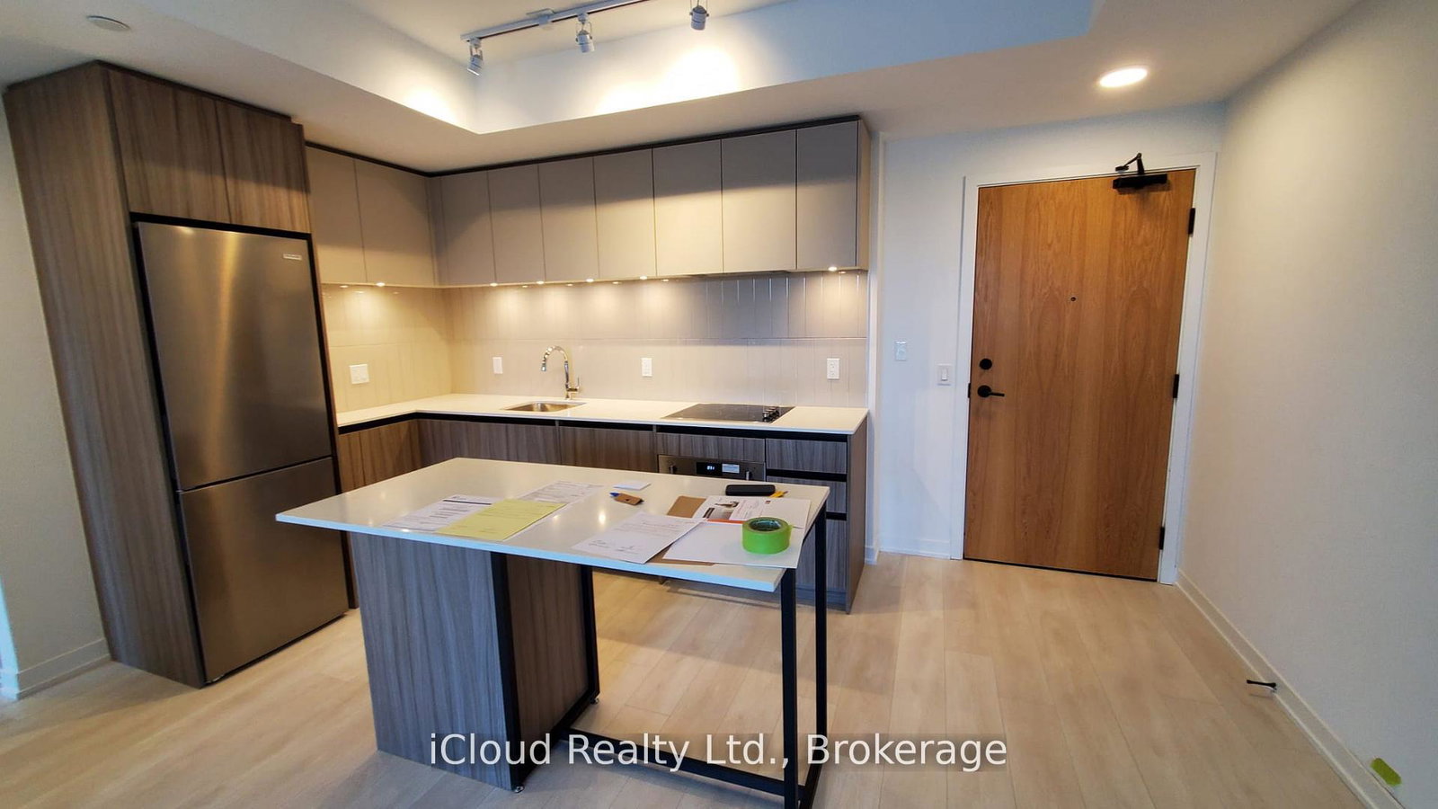 7950-bathurst-street-vaughan-ontario-n12602606