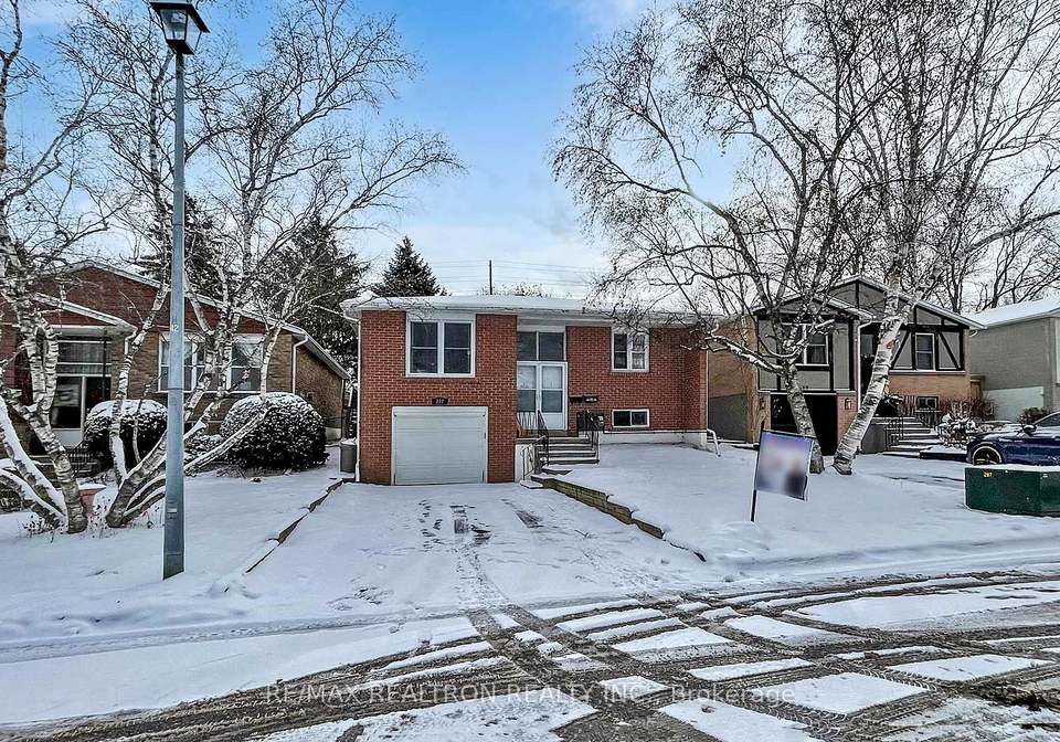 222-currey-crescent-newmarket-ontario-n12603566