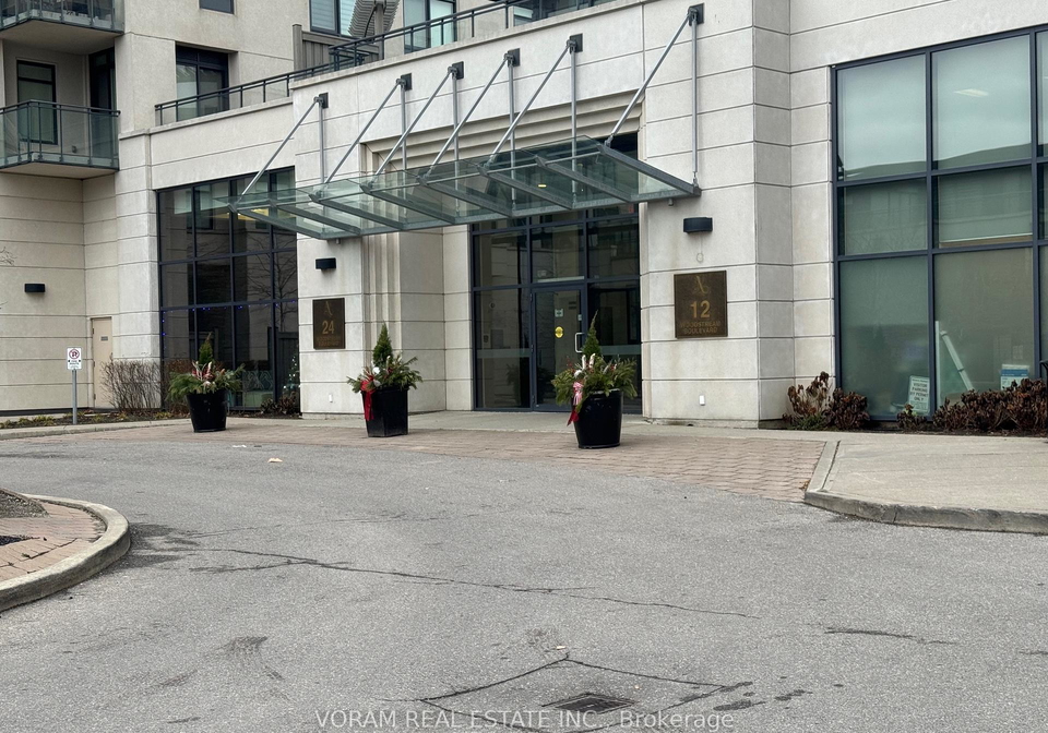 12-woodstream-boulevard-vaughan-ontario-n12604128