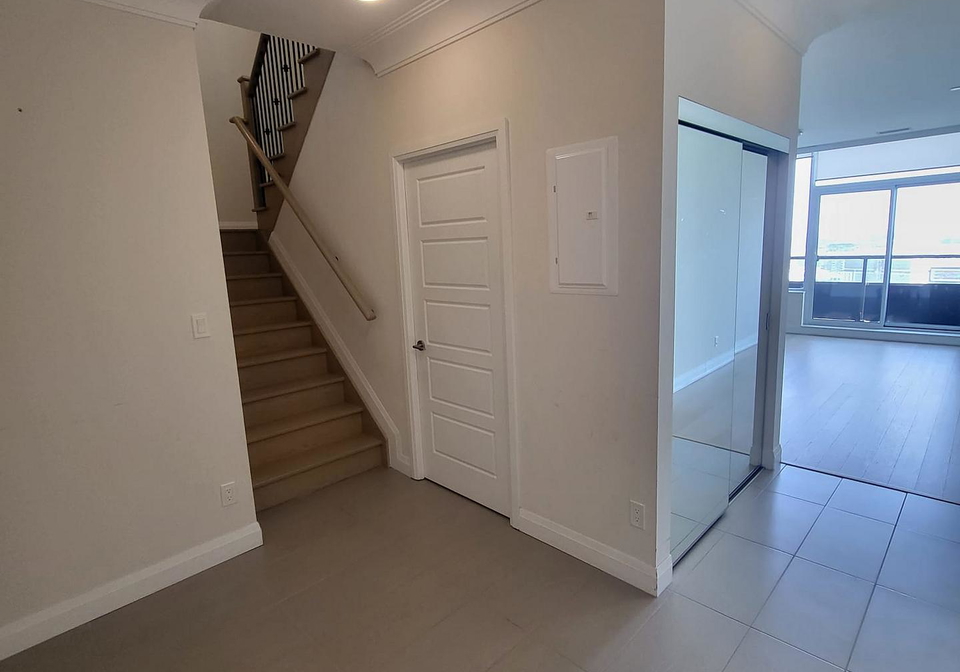 15-water-walk-drive-markham-ontario-n12605030