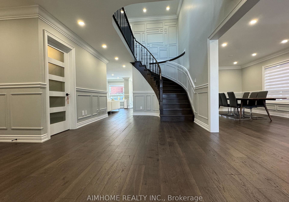 71-hyde-park-drive-richmond-hill-ontario-n12607198