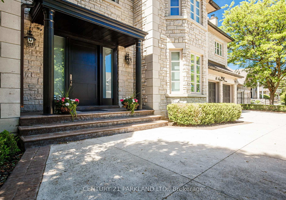 16-flatbush-avenue-vaughan-ontario-n12607738