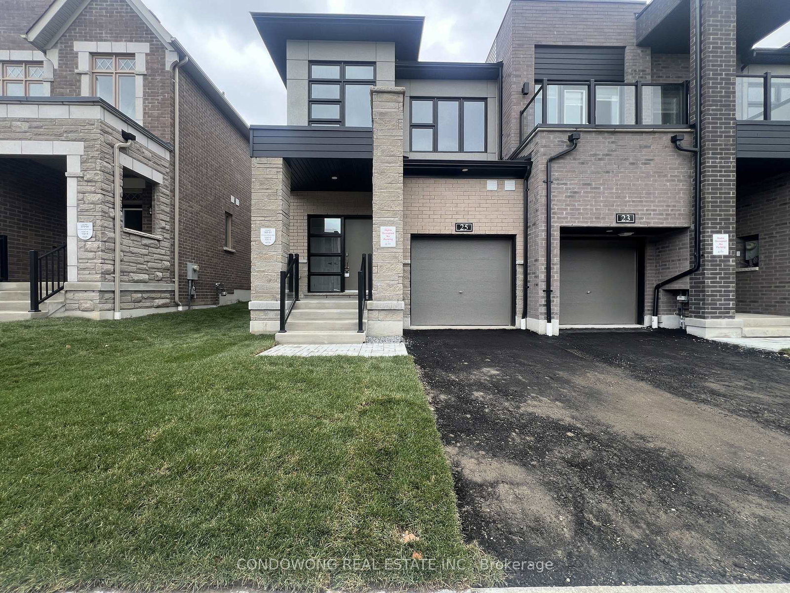 25-freeman-williams-street-markham-ontario-n12607860