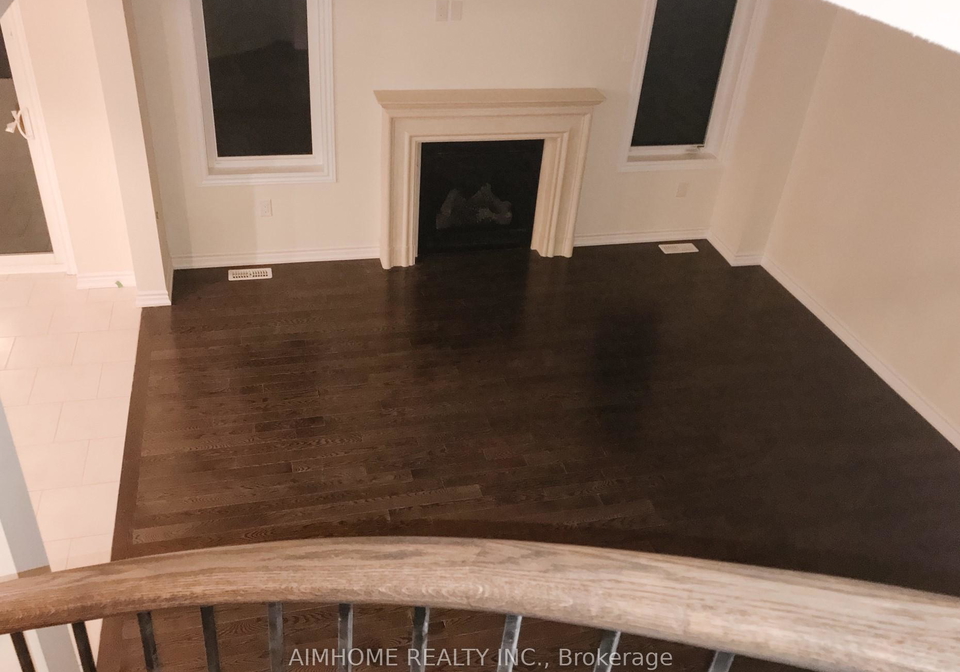 30-deepwood-crescent-east-gwillimbury-ontario-n12607878