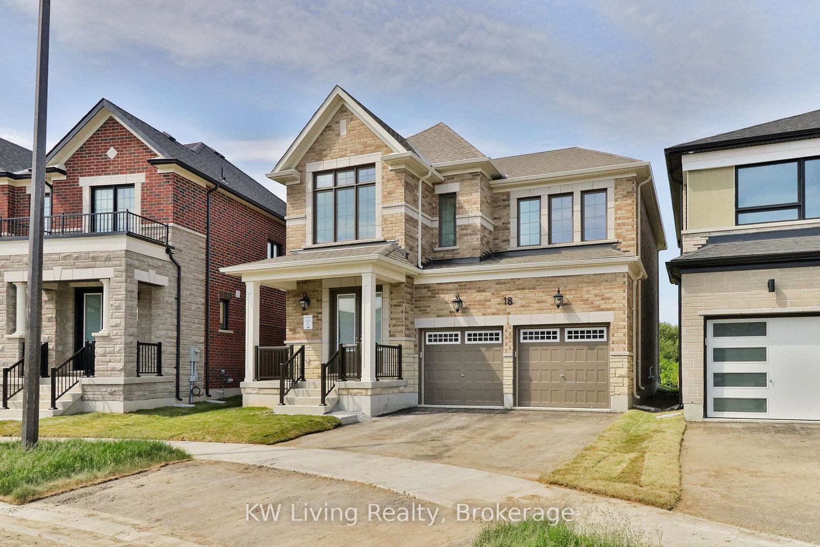 18-berczy-manor-crescent-markham-ontario-n12608262