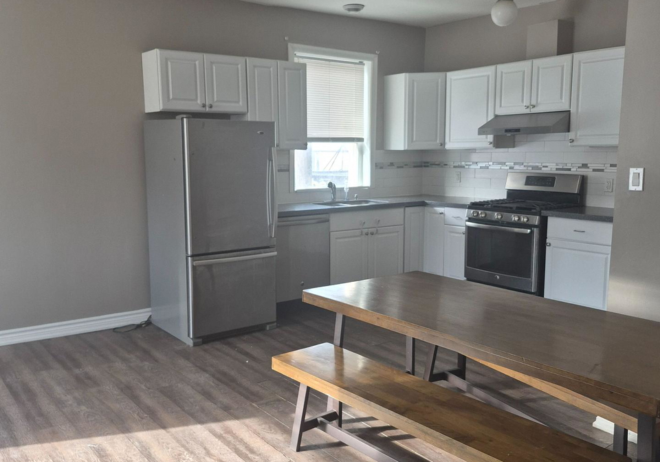37-main-street-s-newmarket-ontario-n12608312