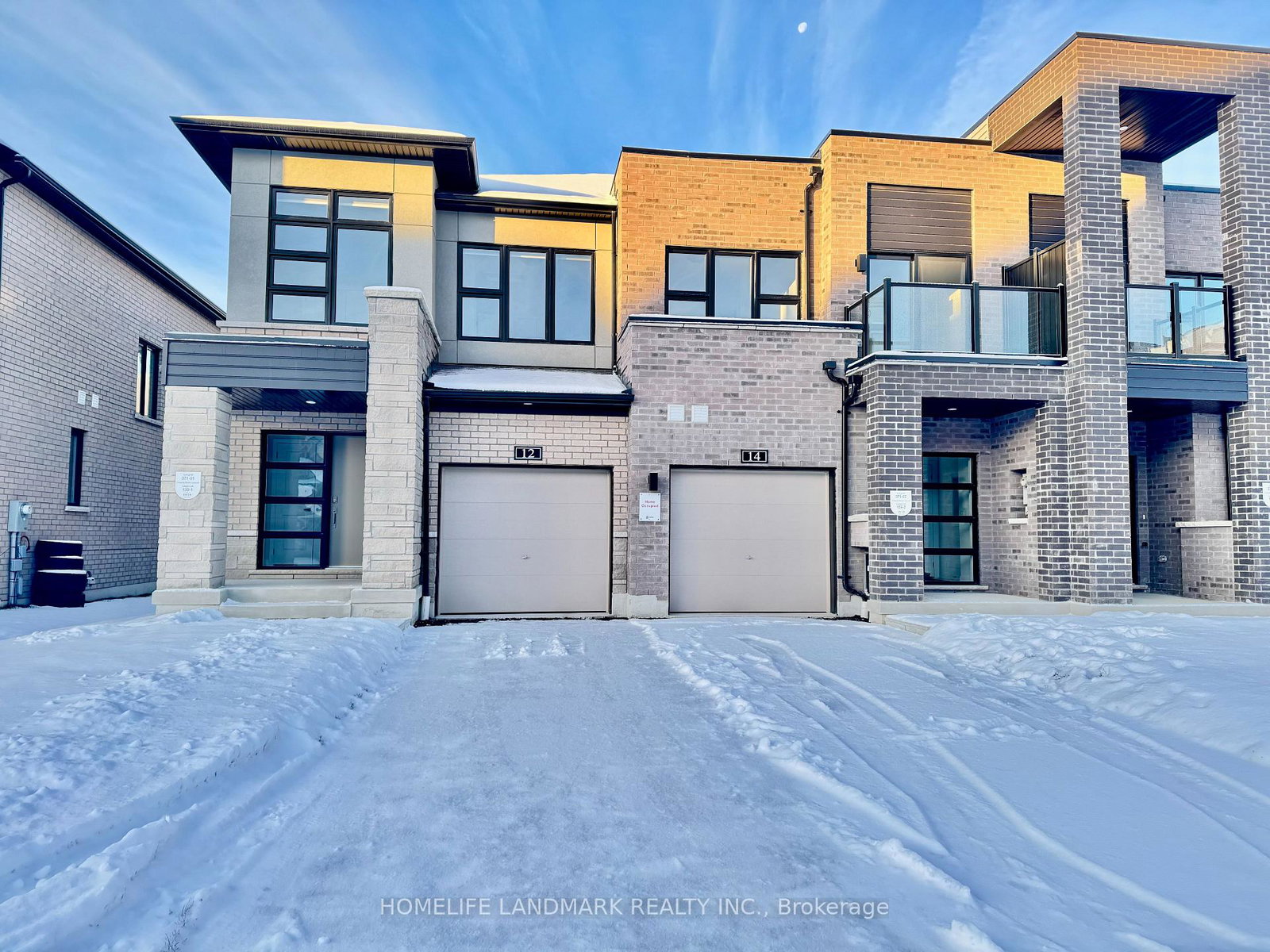 12-harvey-bunker-crescent-markham-ontario-n12608940