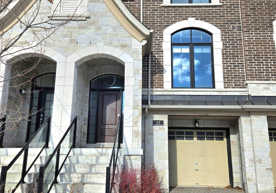 27-duncombe-lane-richmond-hill-ontario-n12609346