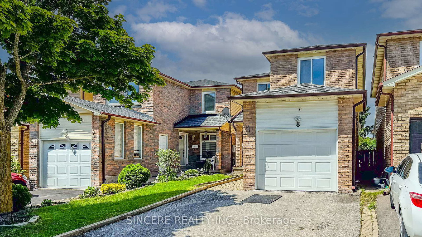 8-greenbelt-crescent-richmond-hill-ontario-n12610484