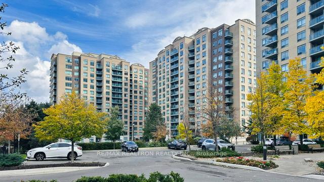 11-oneida-crescent-richmond-hill-ontario-n12610964