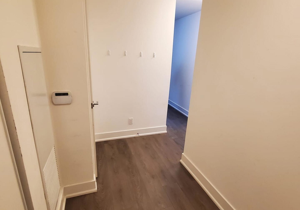 180-enterprise-boulevard-markham-ontario-n12612022