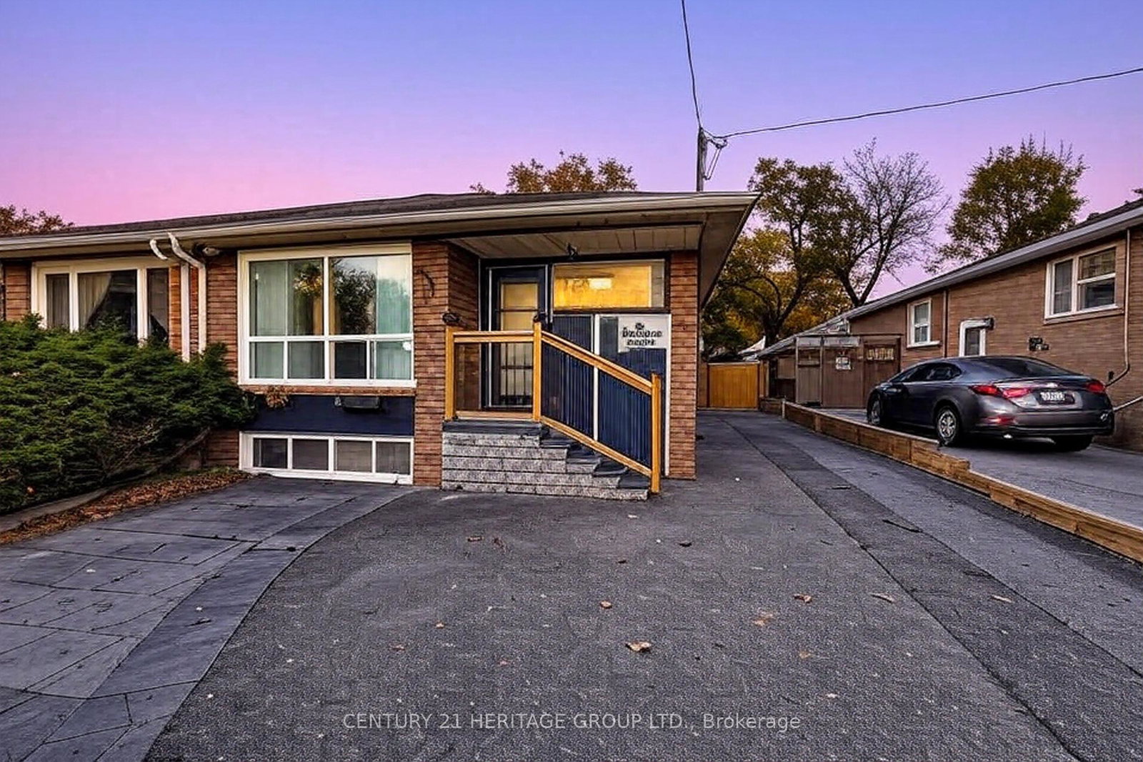 82-harrison-drive-newmarket-ontario-n12616786