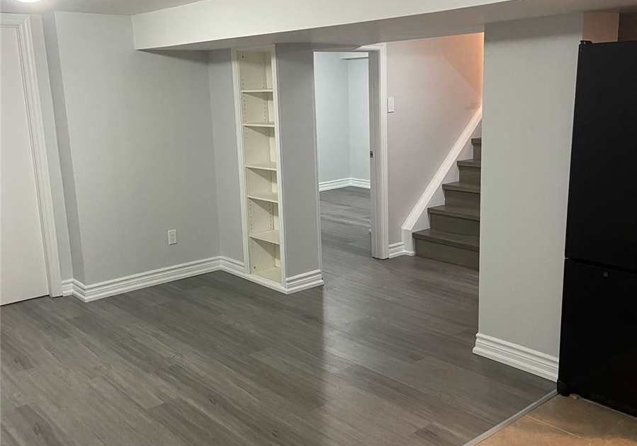 81-lawrence-avenue-richmond-hill-ontario-n12617172