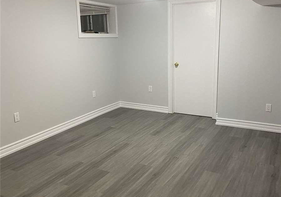 81-lawrence-avenue-richmond-hill-ontario-n12617172