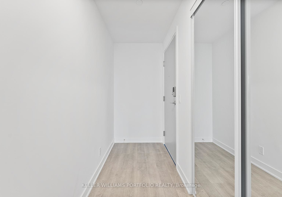 30-upper-mall-way-vaughan-ontario-n12626876