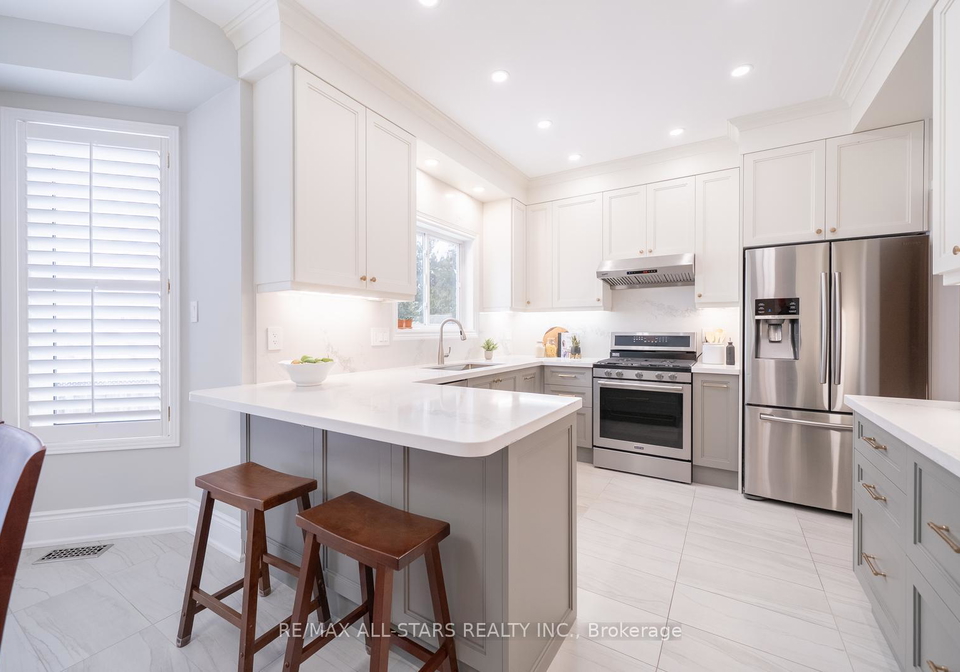 176-manhattan-drive-markham-ontario-n12626884