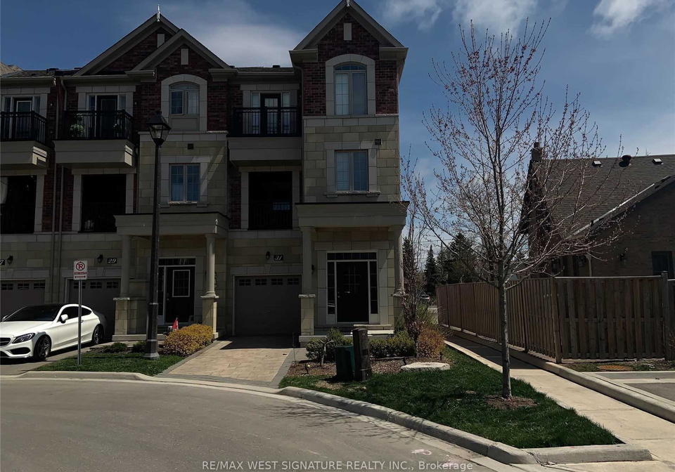 31-caliber-court-king-ontario-n12626954