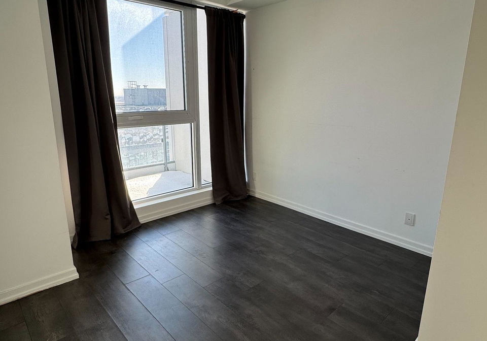 1000-portage-parkway-vaughan-ontario-n12627650