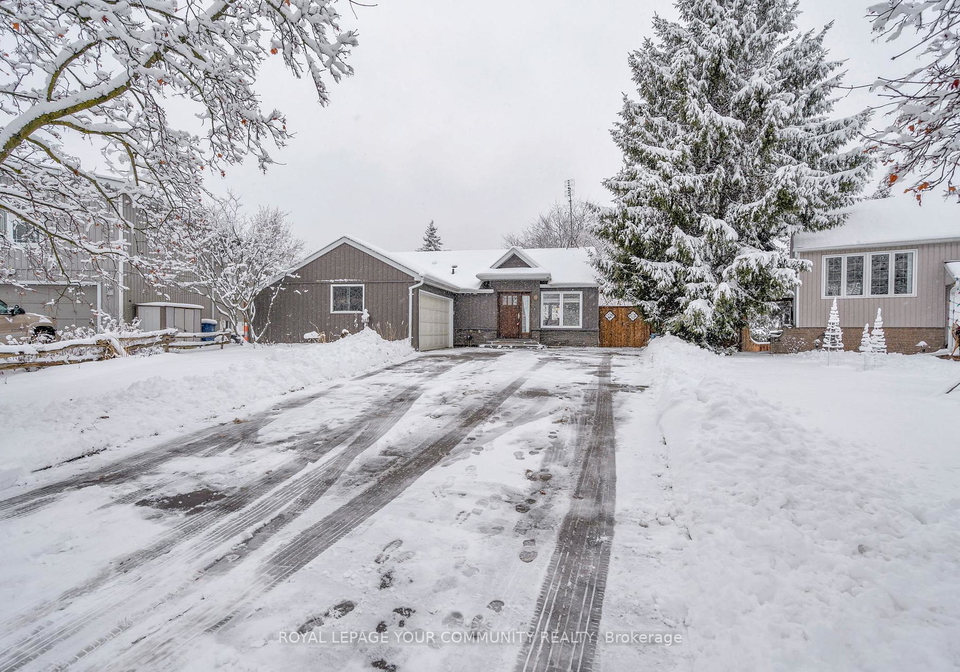 11-summit-crescent-east-gwillimbury-ontario-n12628368